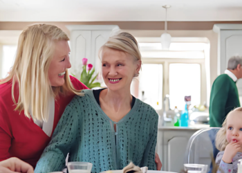 Mantelzorg: De Onzichtbare Last van Vrouwen