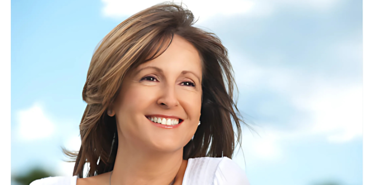 Single en Stralend: Waarom Vrouwen Boven de 40 Gelukkiger Kunnen Zijn Zonder Partner