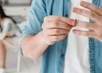 Komt Hij Terug Als Jij Hem Loslaat? De Psychologie Achter Loslaten in de Liefde