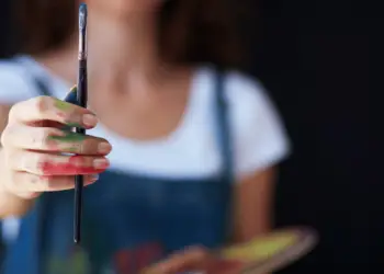 Zelfexpressie na je 40ste: Ontdek je Creatieve Passie zonder Angst of Twijfel