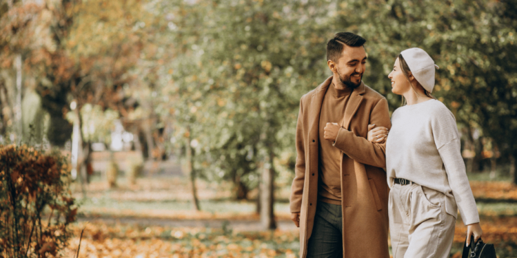 Sara (48) en haar Date met Dennis: Wanneer Je Match een Verrassing Heeft