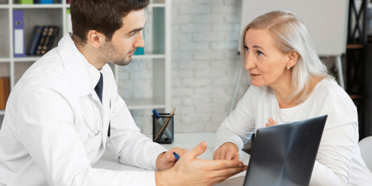 De Onzichtbare Patiënten: Oudere Vrouwen in de Gezondheidszorg