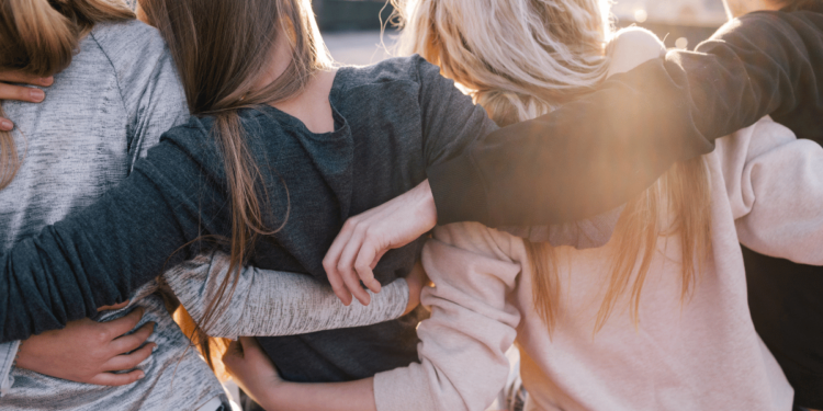 Wat betekent vrouw-zijn voor jou? – een eerlijke kijk op identiteit en kracht